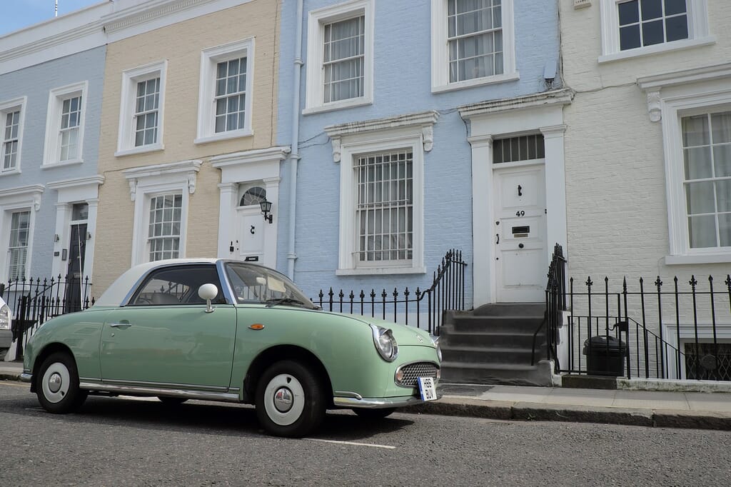 elegant-gc19af20f5_1280.jpg?w=1024&h=682&scale